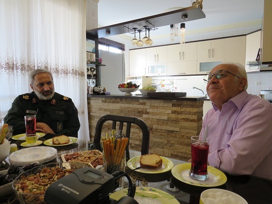 مراسم دیدار با خانواده شهدای مسیحی برگزار شد