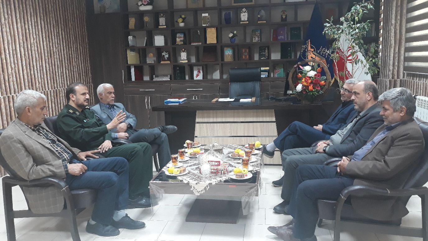 دیدار مسئول دفتر آستان قدس رضوی شاهرود با فرمانده سپاه ناحیه+ تصاویر دیدار مسئول دفتر آستان قدس رضوی شاهرود با فرمانده سپاه ناحیه+ تصاویر