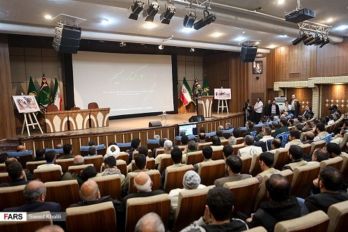 بازدید سرلشکر سلامی از صبحگاه مشترک یگان های نمونه سپاه تهران بزرگ