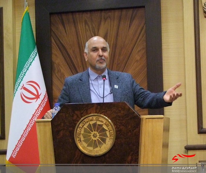 بهرهگیری از روحیه بسیجی در حوزه اقتصادی بهرهگیری از روحیه بسیجی در حوزه اقتصادی