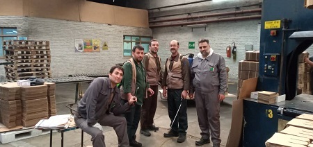ضدعفونی معابر شهری، بیمارستان ها و کارگاه ها توسط بسیجیان ناحیه مسلم بن عقیل