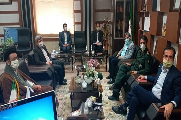 قرارگاه پدافند زیستی شهرستان شازند در مقابله با ویروس کرونا با حضور فرماندار و معاونین و مسئولین شهرستان در جلسه ویدئو کنفرانس به ریاست استاندار استان مرکزی قرارگاه پدافند زیستی شهرستان شازند در مقابله با ویروس کرونا با حضور فرماندار و معاونین و مسئولین شهرستان در جلسه ویدئو کنفرانس به ریاست استاندار استان مرکزی