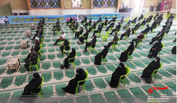 برای مقابله با فتنه ها بهترین راه شناخت شاخص و چراغ هدایت گر است