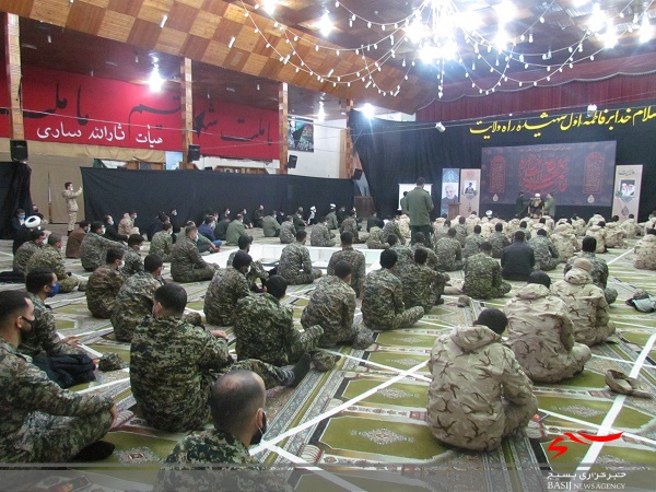 مکتب شهید سلیمانی مکتب مقاومت است