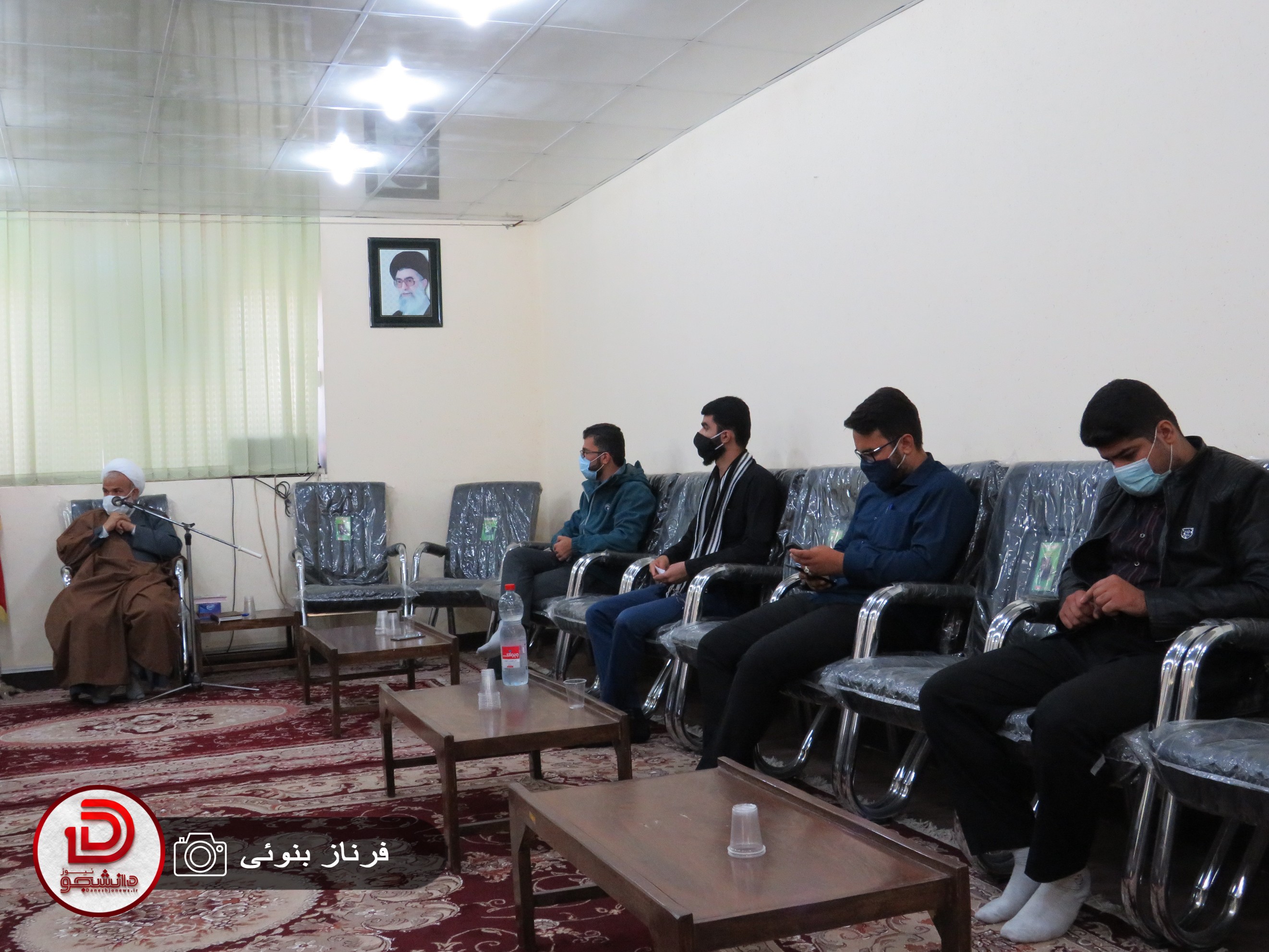 دیدار جمعی از مسئولین بسیج دانشجویی شهرستان دشتستان با امام جمعه شهر برازجان + عکس