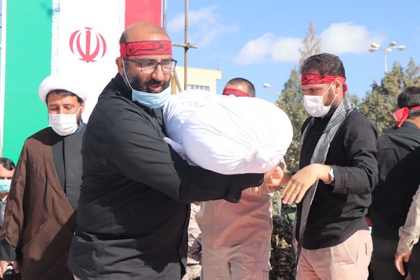 مراسم تدفین پیکر مطهر شهید گمنام در دانشگاه آزاد اسلامی آباده