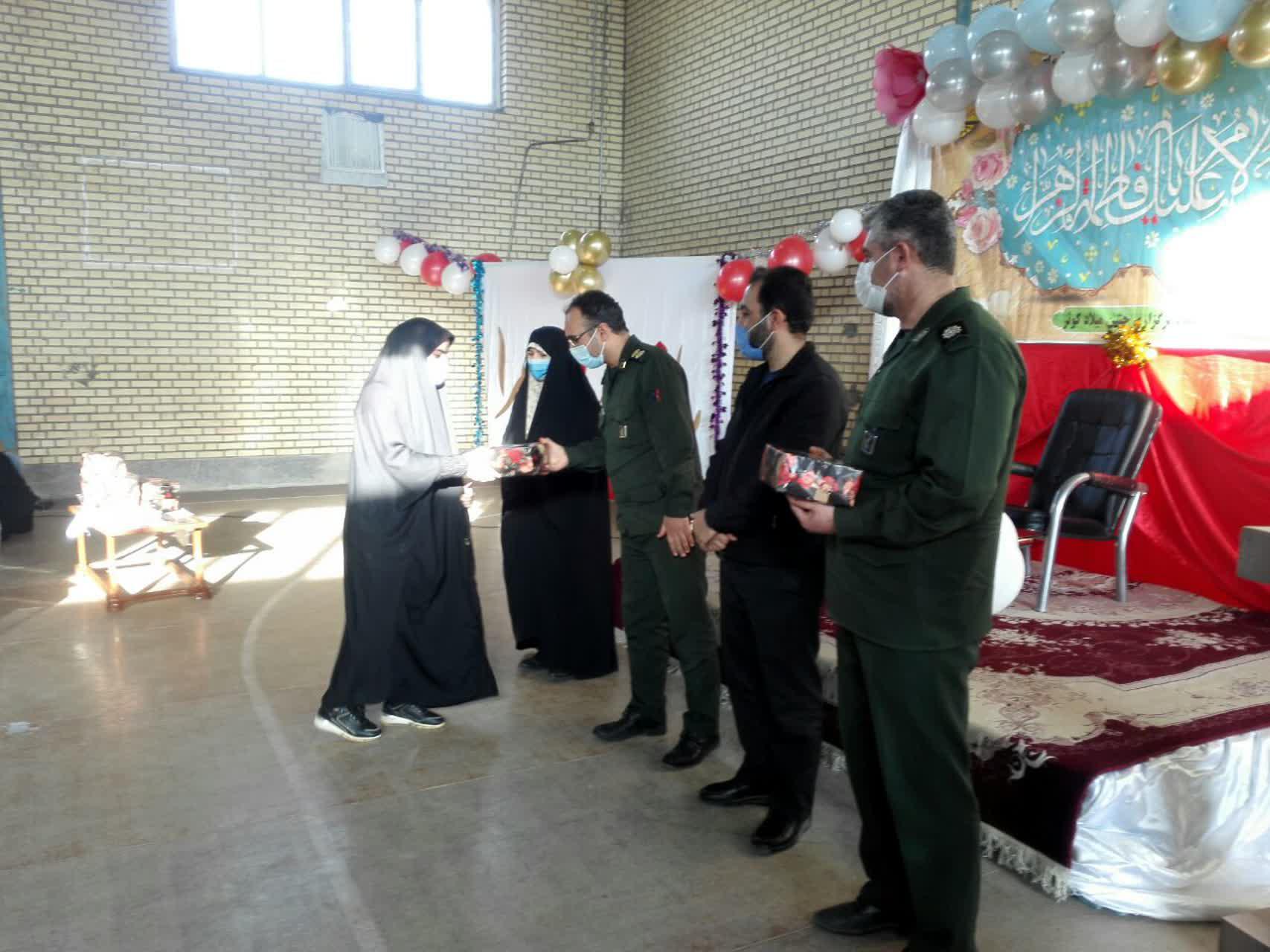 جشن میلاد یاس نبی در آبیک و خاکعلی برگزار شد