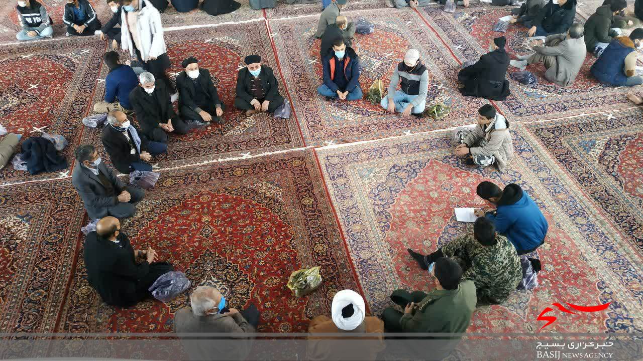 همایش میقات حلقه های صالحین درنماز جمعه دلفان همایش میقات حلقه های صالحین درنماز جمعه دلفان