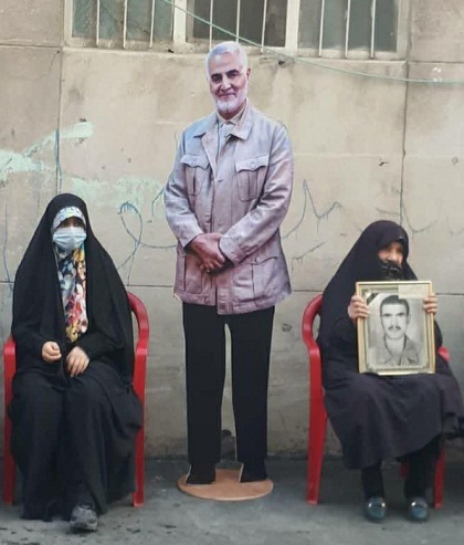 برگزاری مراسم روز مادر در جوار مادران شهیدان جنگ تحمیلی