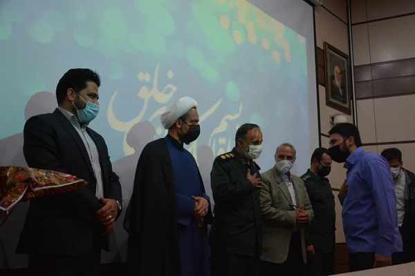بسیج به فراخور مشکلات مردم نسخه و برنامه دارد بسیج به فراخور مشکلات مردم نسخه و برنامه دارد