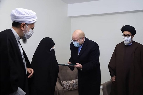 رئیس مجلس با نماینده ولی فقیه در آذربایجان شرقی دیدار کرد رئیس مجلس با نماینده ولی فقیه در آذربایجان شرقی دیدار کرد