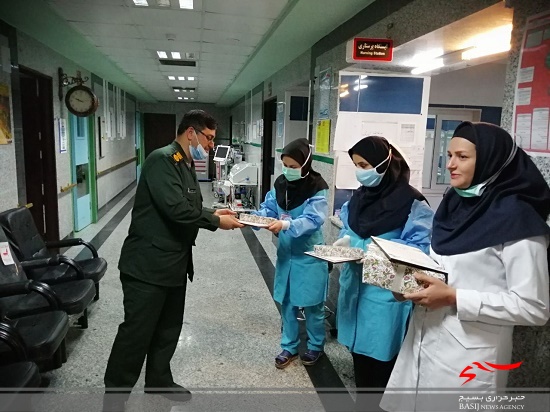 قدردانی از ماما&zwnj;های بیمارستان امام رضا (ع) در چالوس + تصاویر