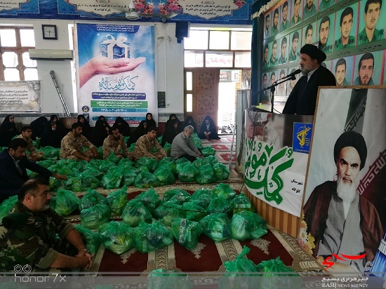 کمک های مومنانه همچنان ادامه دارد+ تصاویر