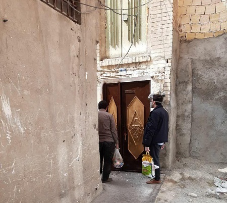 توزیع بسته معیشتی توسط گردان 123 امام حسین (ع)