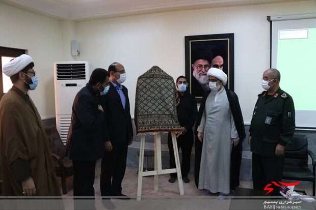 پوستر «طرح دانش آموز تراز انقلاب اسلامی» در بوشهر رونمایی شد پوستر «طرح دانش آموز تراز انقلاب اسلامی» در بوشهر رونمایی شد