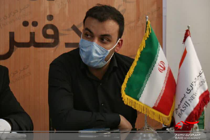 امسال انتظار می رفت منظر شهر اراک بیشتر از گذشته رنگ و بوی محرم پیداکند/ قربانی شدن منافع مردم امروز نتیجه القاء تصمیمات سیاسی گروه های خاص/ لزوم انتصاب نیروهای متخصص و کاربلد نیاز امروز مدیریت شهری در اراک