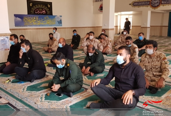 امام سجاد (ع)&nbsp; به منظور انجام رسالت خویش، دو استراتژی اساسی را متناسب با زمان و مکان، برگزید.
