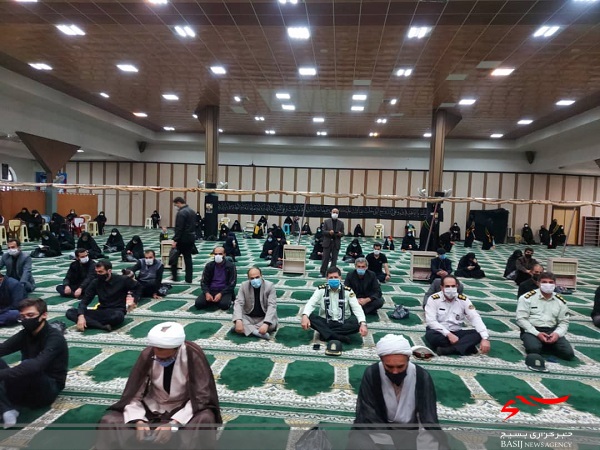 تاسی امام خمینی به امام حسین(ع) در دوران دفاع مقدس تاسی امام خمینی به امام حسین(ع) در دوران دفاع مقدس