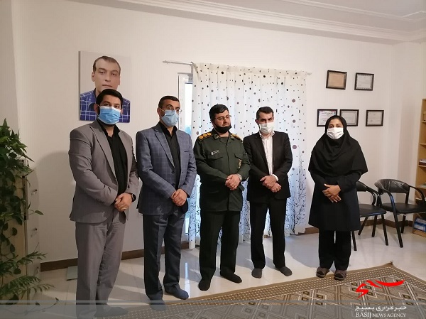 بازدید فرمانده سپاه چالوس از مرکز آموزش کودکان اوتیسم