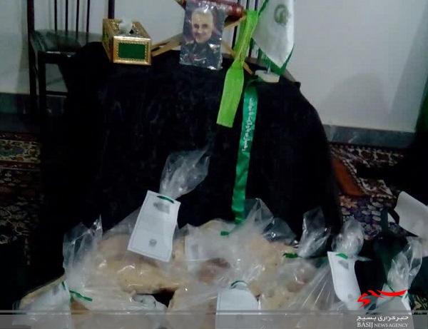 نان که نه، جان و دل، نذر امام می کنیم