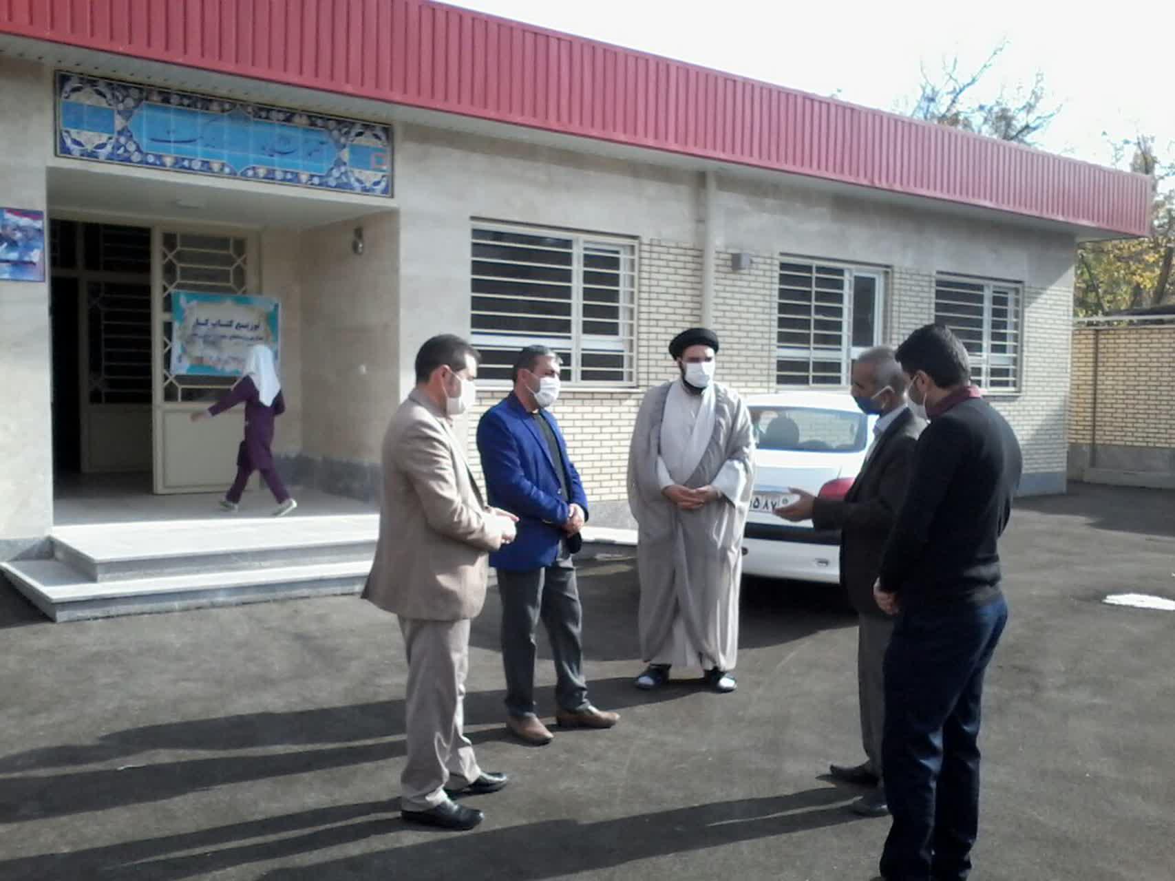 توزیع بسته های آموزشی برای دانش آموزان مناطق محروم در زنجان توزیع بسته های آموزشی برای دانش آموزان مناطق محروم در زنجان