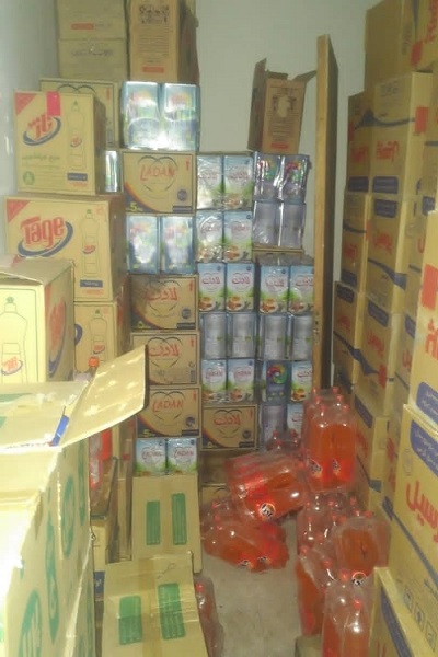 کشف و ضبط انبار احتکار کالاهای اساسی مردم در شیراز کشف و ضبط انبار احتکار کالاهای اساسی مردم در شیراز