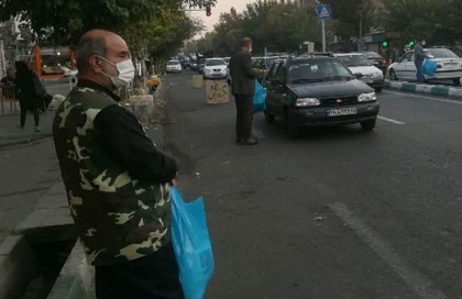 پخش 5000 عدد ماسک رایگان و مواد ضدعفونی کننده