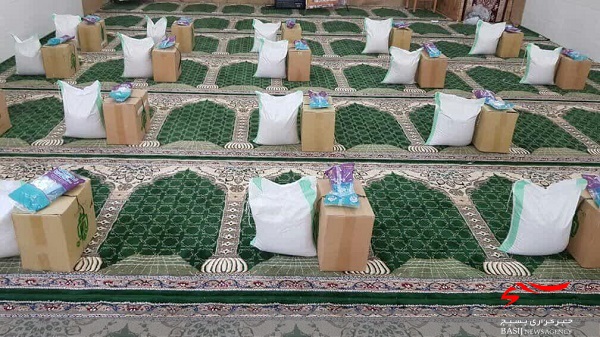 توزیع بیش از 70 بسته معیشتی و بهداشتی بین طلاب مناطق محروم بخش دلوار توزیع بیش از 70 بسته معیشتی و بهداشتی بین طلاب مناطق محروم بخش دلوار