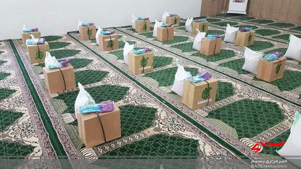 توزیع بیش از 70 بسته معیشتی و بهداشتی بین طلاب مناطق محروم بخش دلوار توزیع بیش از 70 بسته معیشتی و بهداشتی بین طلاب مناطق محروم بخش دلوار