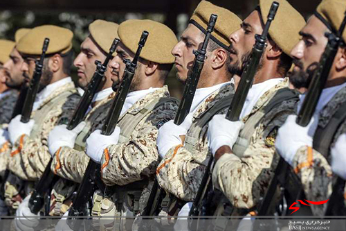 ارتش و دیگر نیروهای مسلح، عامل عزت و اقتدار کشور هستند ارتش و دیگر نیروهای مسلح، عامل عزت و اقتدار کشور هستند