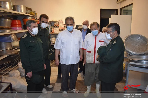 20هزار غذای گرم و پنج هزار سته معیشتی بین نیازمندان توزیع می شود 20هزار غذای گرم و پنج هزار سته معیشتی بین نیازمندان توزیع می شود