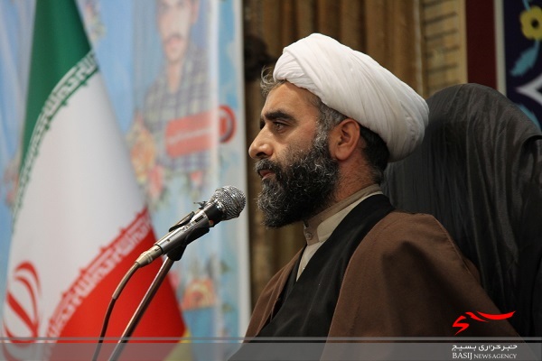 مراسم سال روز شهادت حضرت فاطمه (س) در جایگاه نماز جمعه بوشهر برگزار شد مراسم سال روز شهادت حضرت فاطمه (س) در جایگاه نماز جمعه بوشهر برگزار شد