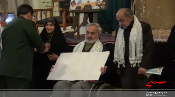 ۱۳ نفر از همسران جانبازان بالای ۷۰ درصد تجلیل شدند