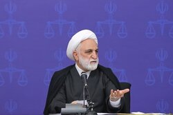 ساخت وسازهای دولتی در حریم رود چالوس باید تخریب شوند