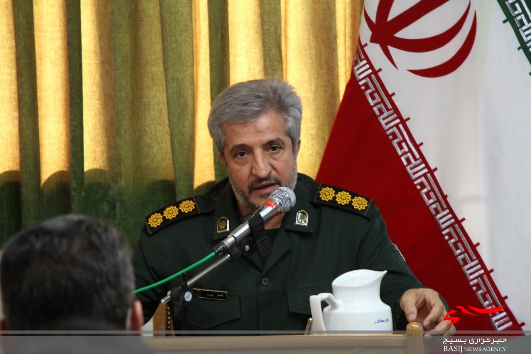 فرمانده جدید یگان حفاظت شخصیتهای سپاه استان قم معرفی شد فرمانده جدید یگان حفاظت شخصیتهای سپاه استان قم معرفی شد