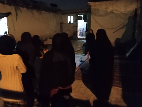 بازدید جانشین سازمان بسیج جامعه زنان کشور از مناطق سیل زده هرمزگان بازدید جانشین سازمان بسیج جامعه زنان کشور از مناطق سیل زده هرمزگان