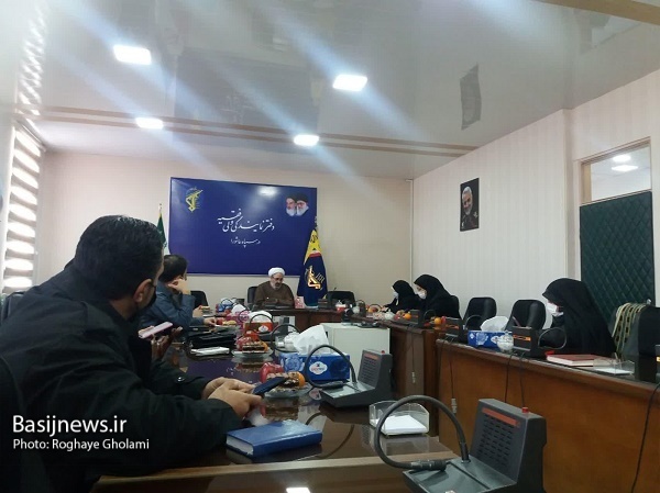 تلاش دشمن شکاف بین مردم و روحانیت است