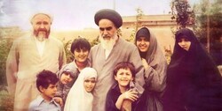 ماجرای سکه‌های یک ریالی خانه امام