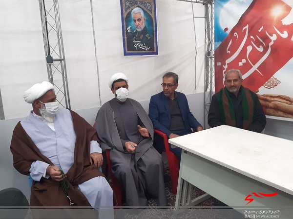 بازدید معاون استاندار و مدیرکل بنیاد شهید قم از پایگاه بسیج گلزار شهدا+ تصاویر