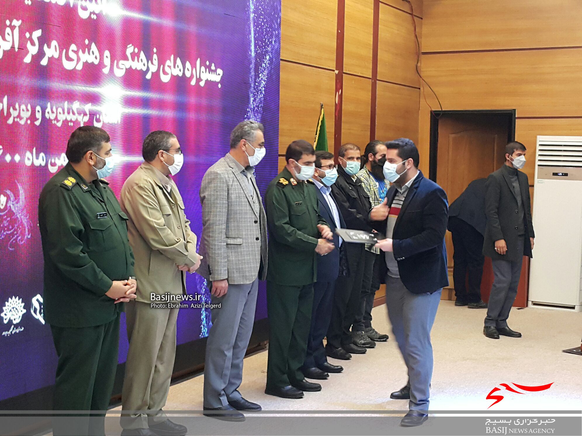 تجلیل از برترین های جشنواره های فرهنگی هنری مرکز آفرینش های هنری بسیج کهگیلویه و بویراحمد