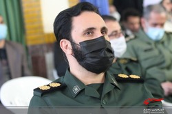 سیاست در هر شرایطی آماج اصلی دشمن برای حمله به باورها است