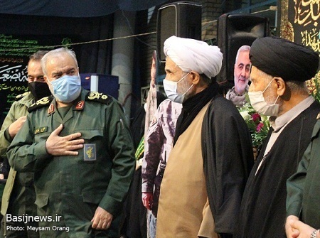 برگزاری اولین یادواره شهدای گمنام در مسجد جامع فاطمیه