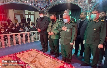 برگزاری اولین یادواره شهدای گمنام در مسجد جامع فاطمیه