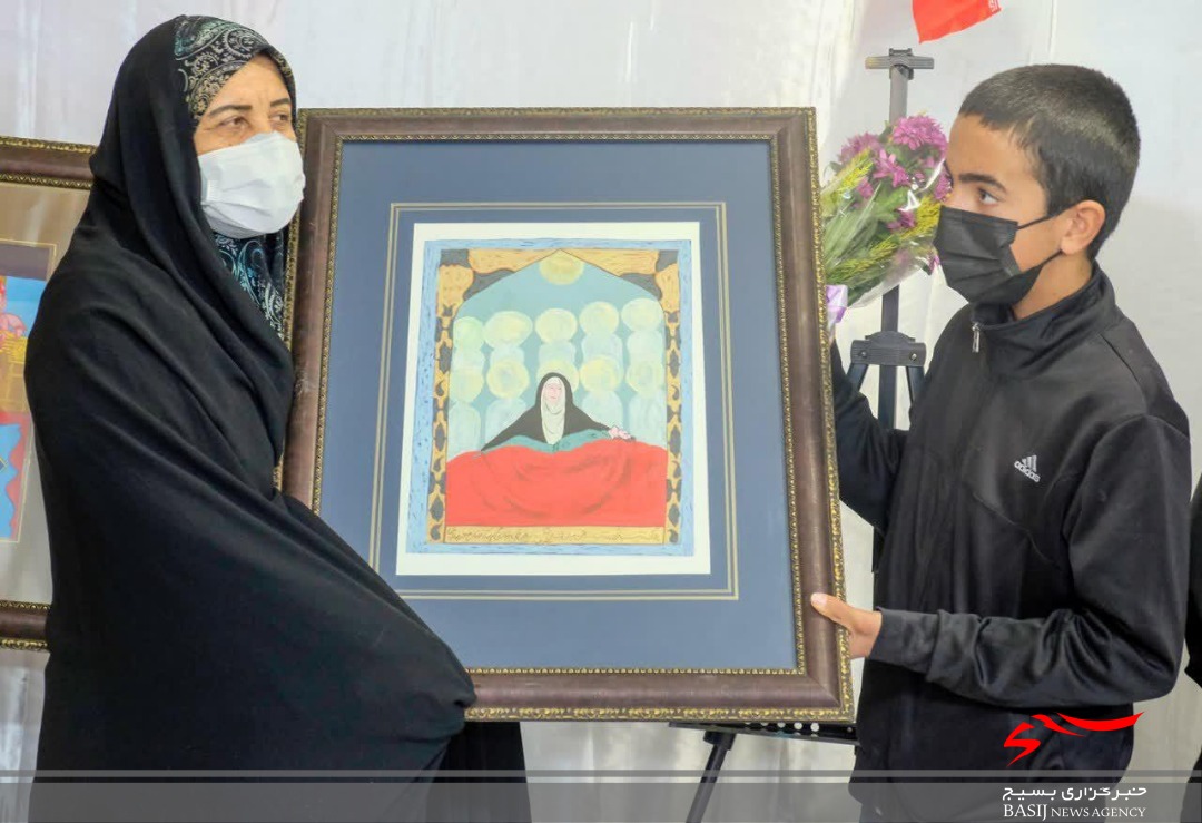 برپایی نمایشگاه 
