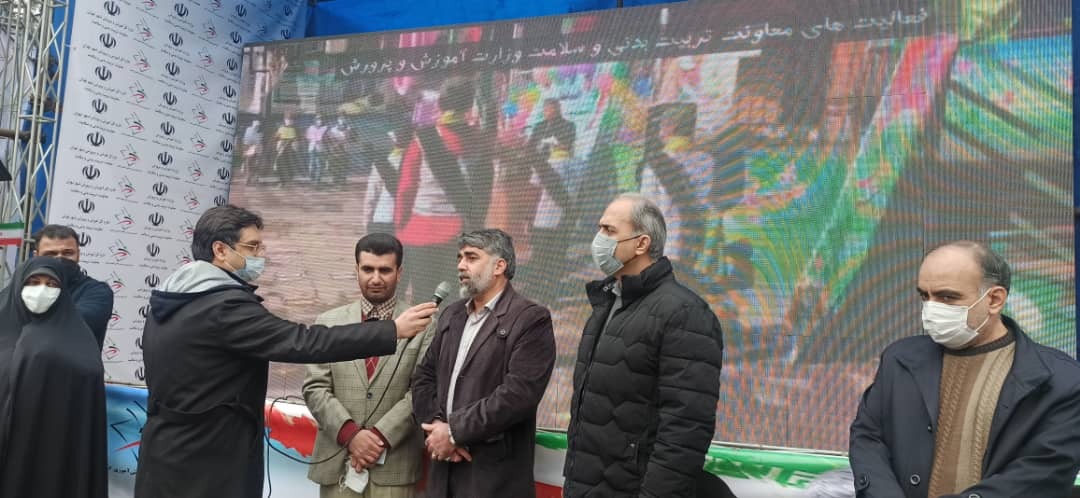  حضور پرشور ورزشکاران در راهپیمایی یوم الله 22 بهمن
