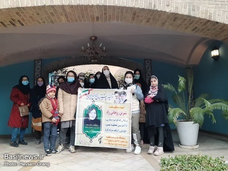 اردوی علمی باغ موزه نگارستان، کاشت نهال و غبار روبی مزار شهدا در دهه فجر