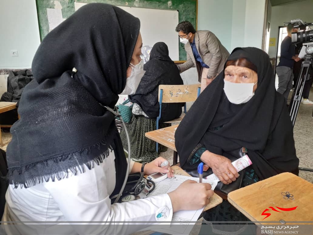 خدمات رسانی رایگان گروه جهادی پزشکی در بخش سپیدار بویراحمد