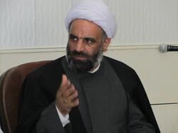 "پاسدار" سمبل تبلور دفاع از اهداف و ارزش های متعالی اسلامی است