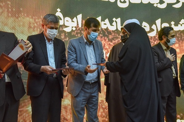 برگزیدگان چهارمین جشنواره رسانه&zwnj;ای ابوذر استان فارس مشخص شدند/ خبرنگار بسیج شایسته تقدیر شد