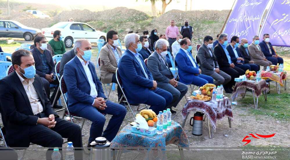 کلنگ احداث جایگاه عرضه سوخت مایع در گچساران بر زمین زده شد